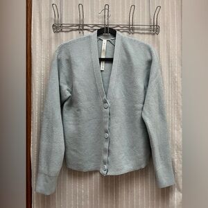 🔆lululemon athletica Soft Blue Crew Neck Sweater size 6